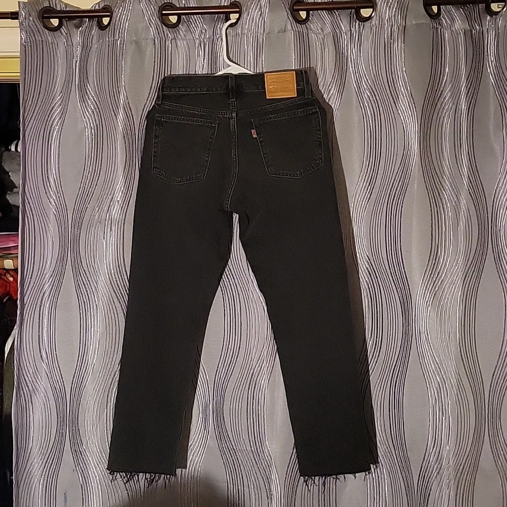 Levi's Wedgie Straight Jeans - Picture 2 of 3